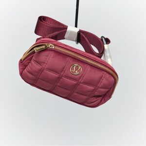 Lululemon Velour Belt Bag Burgundy NWT
